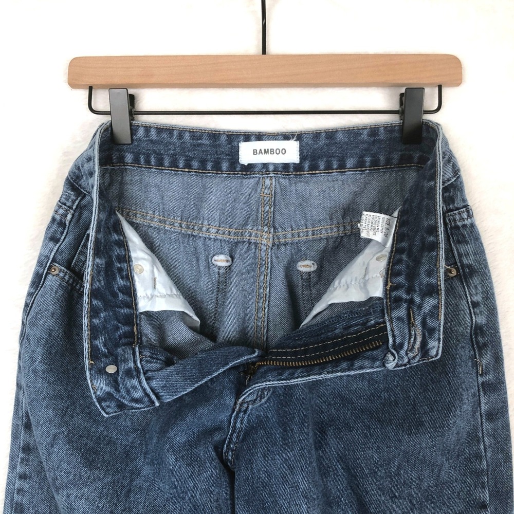BAMBOO High Waisted Wide Leg Jeans Sz 3/26 Medium Wash Blue Denim Casual Relaxed - Picture 4 of 10